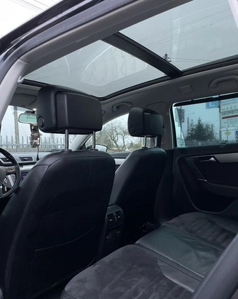 Volkswagen Passat cena 37000 przebieg: 268000, rok produkcji 2010 z Wrocław małe 379